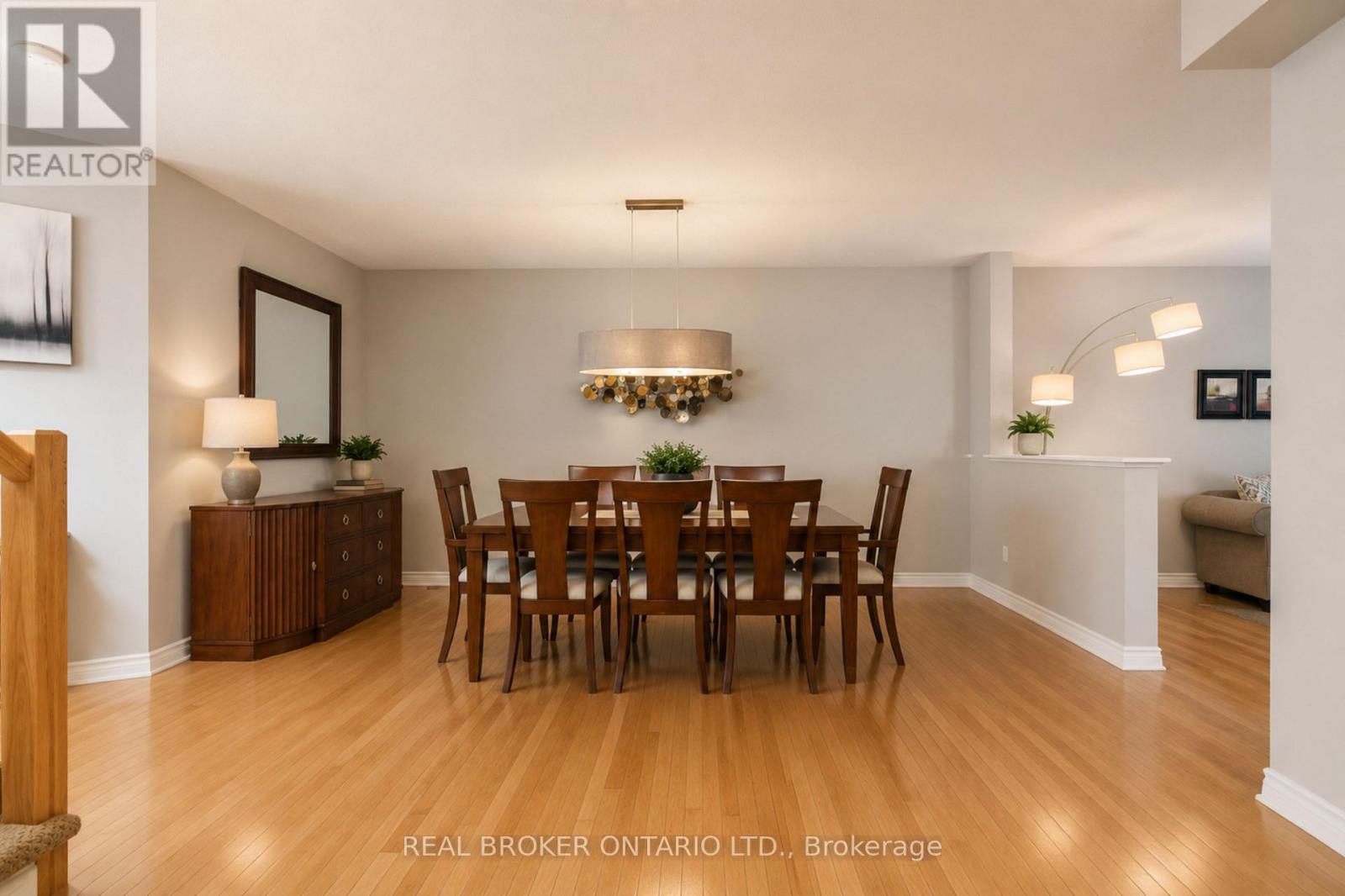 417 Stalwart Crescent, Ottawa, Ontario  K1T 0H2 - Photo 3 - X13572954