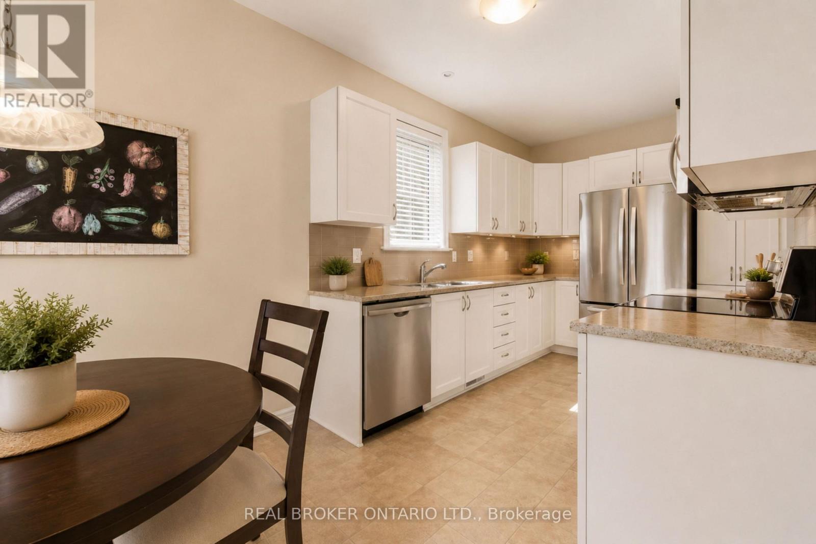 417 Stalwart Crescent, Ottawa, Ontario  K1T 0H2 - Photo 7 - X13572954