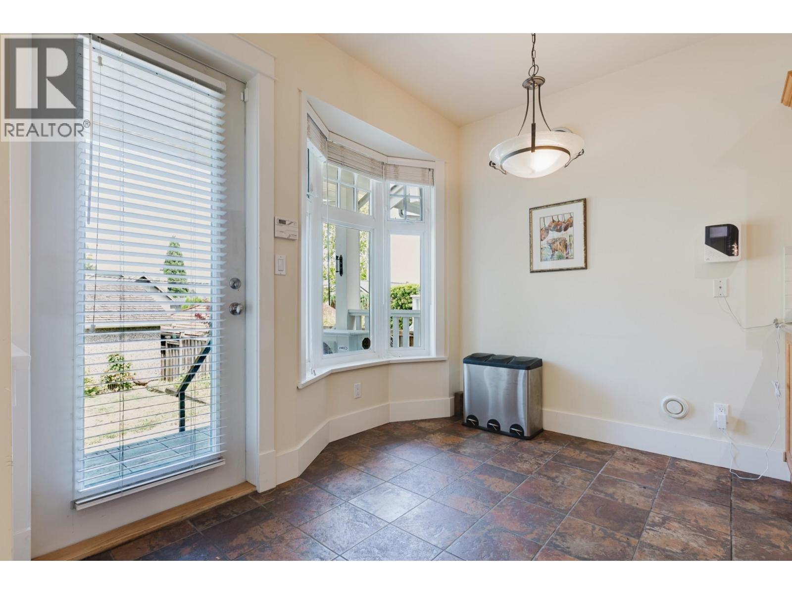 4188 Balaclava Street, Vancouver, British Columbia  V6L 2T1 - Photo 11 - R3141565