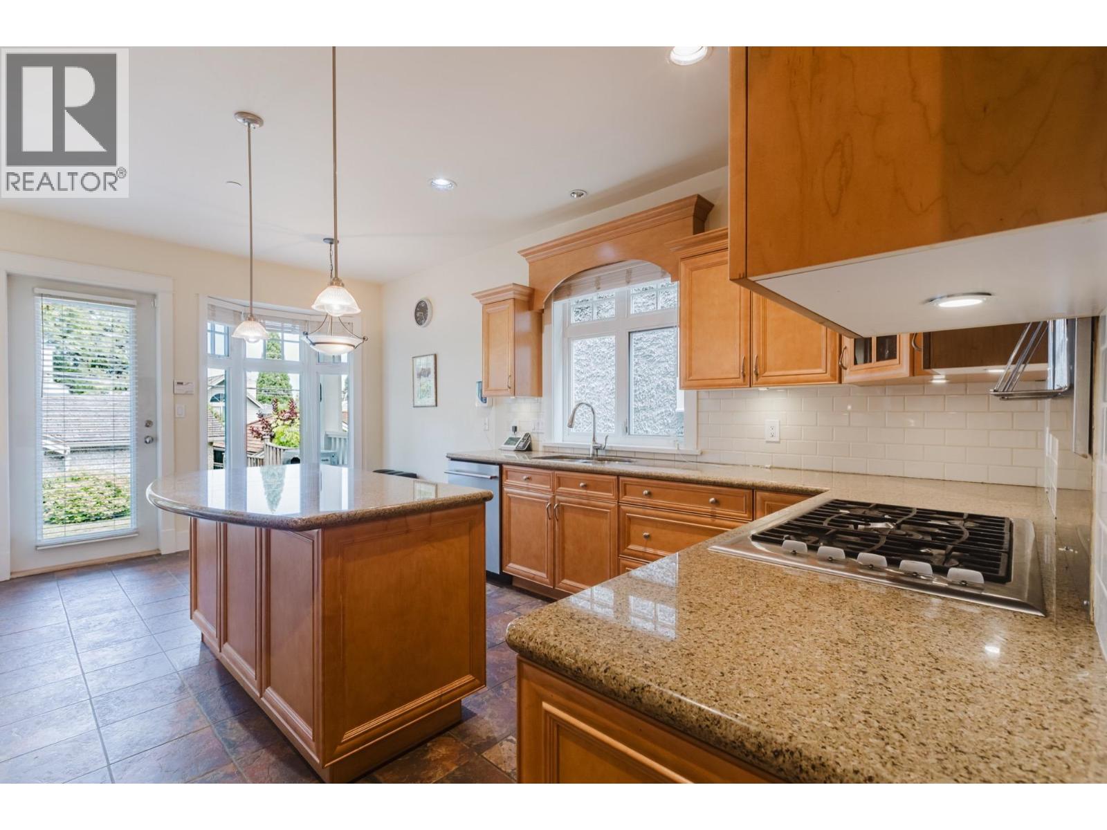 4188 Balaclava Street, Vancouver, British Columbia  V6L 2T1 - Photo 7 - R3141565
