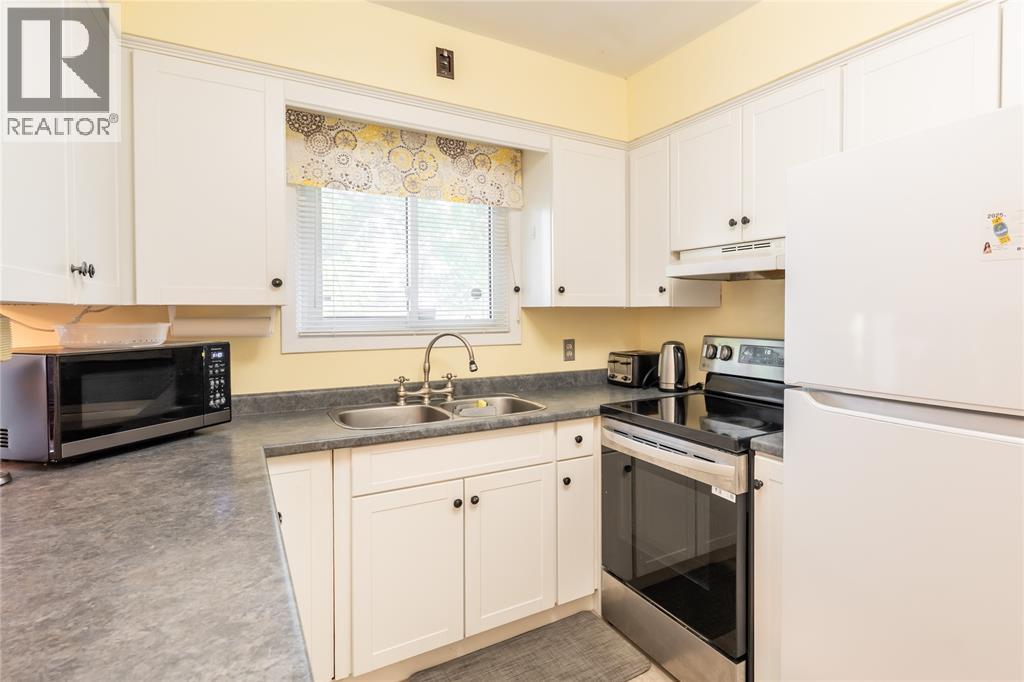 8 Parry Drive, Chatham, Ontario  N7L 2H8 - Photo 10 - 26017066