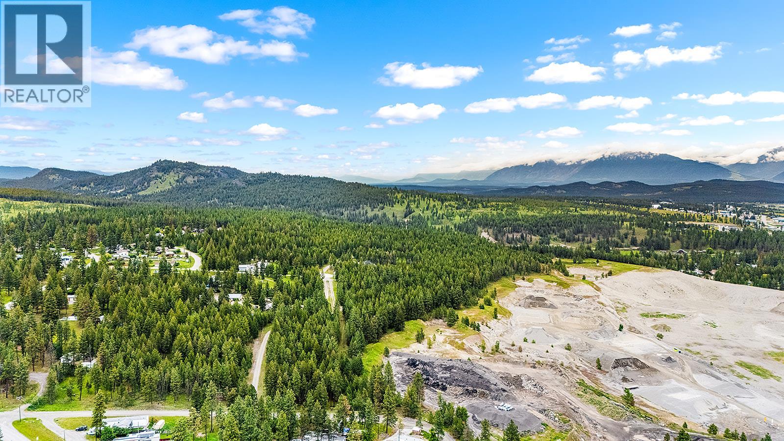357 3a Street Nw, Cranbrook, British Columbia V1C 6T7 - Photo 4 - 10394635