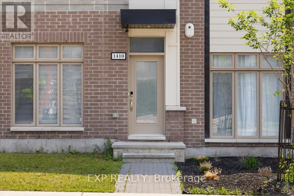 1410 Hemlock Road, Ottawa, Ontario  K1K 5A8 - Photo 2 - X13573172