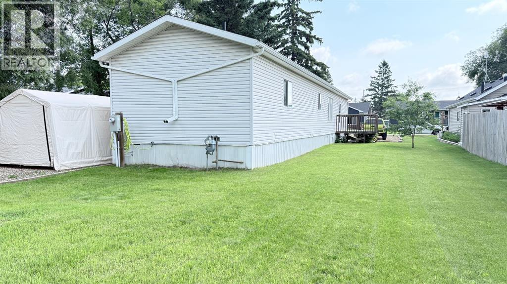 108 1 Street W, Lashburn, Saskatchewan  S0M 1H0 - Photo 7 - A2329979
