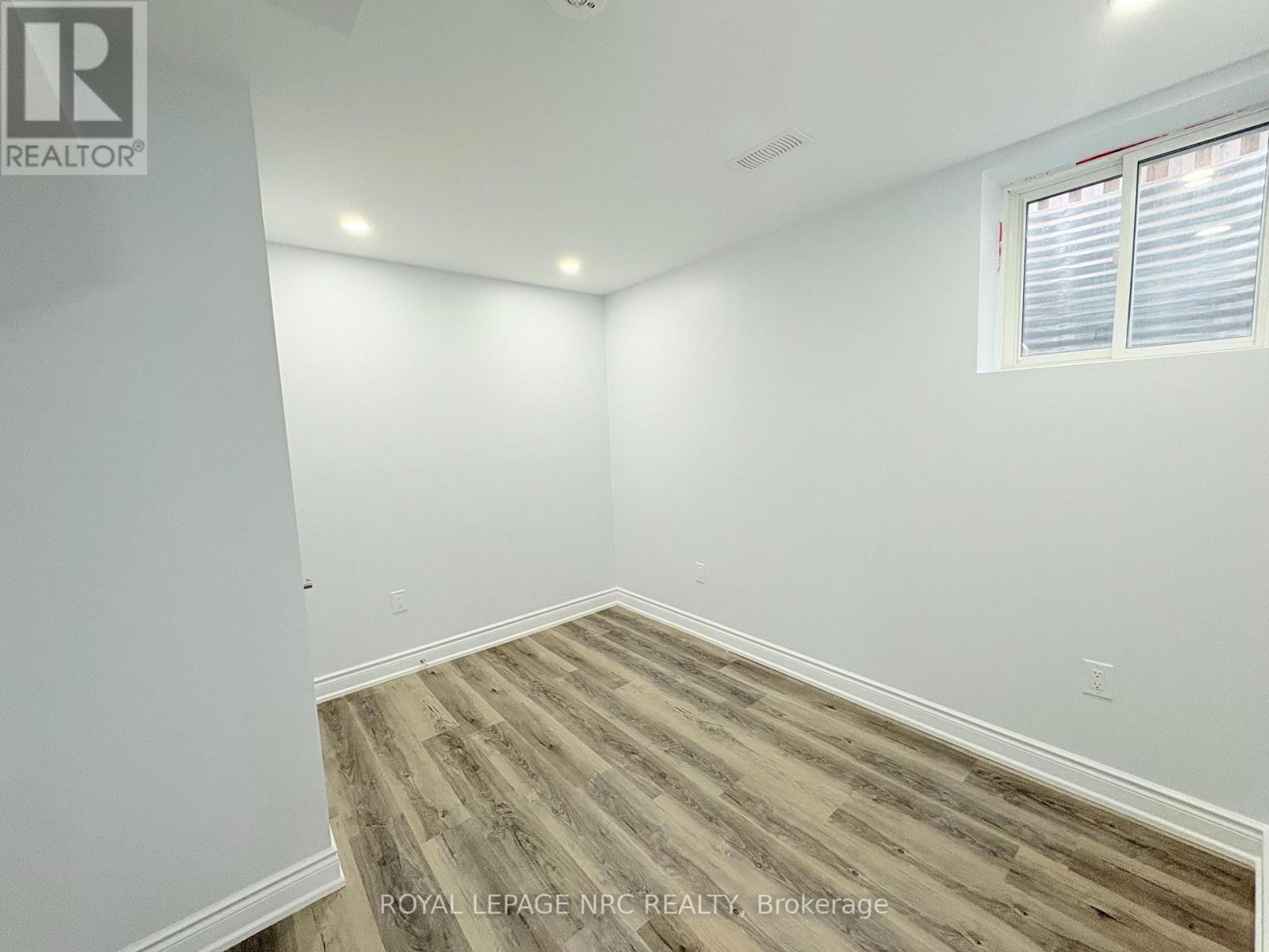 Basement - 11 Meadow Wood Crescent, Hamilton, Ontario  L8J 3Z7 - Photo 6 - X13573284