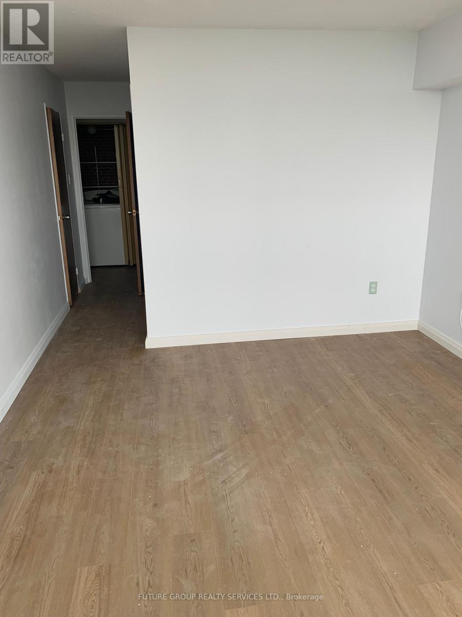 1601 - 3100 Kirwin Avenue, Mississauga, Ontario L5A 3S6 - Photo 11 - W13227550