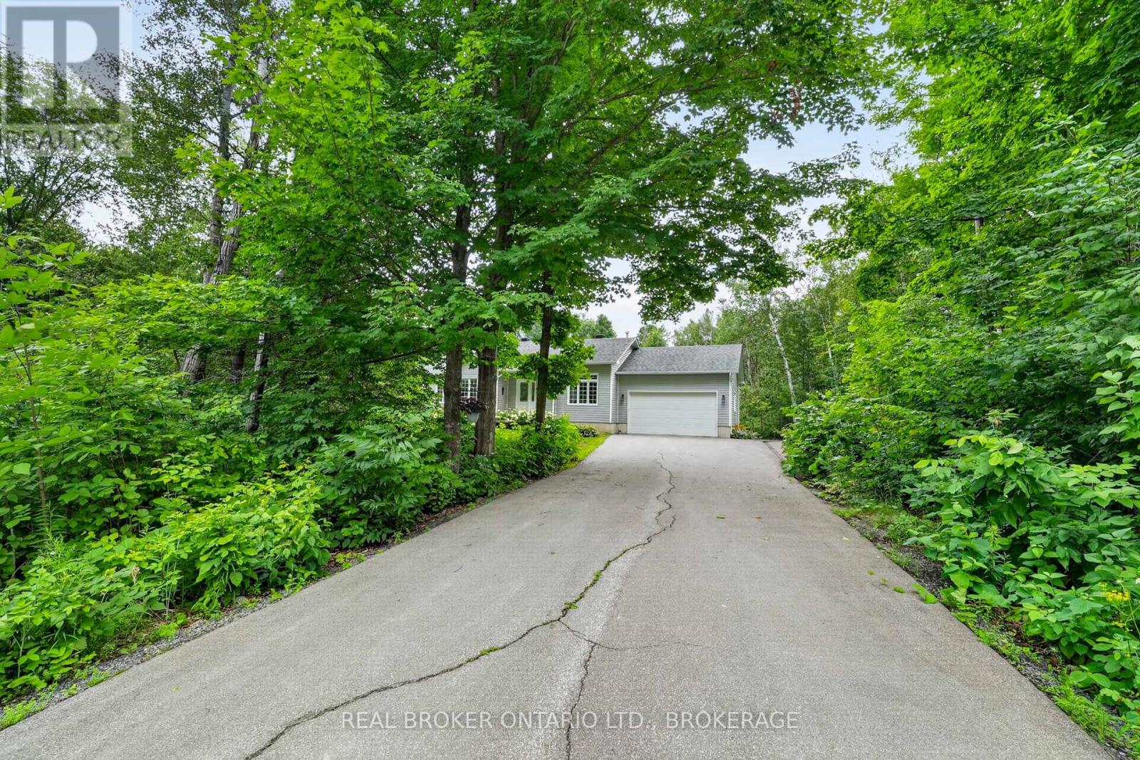 18972 Kenyon Conc Rd 3 Road, North Glengarry, Ontario  K0C 1B0 - Photo 2 - X13573202