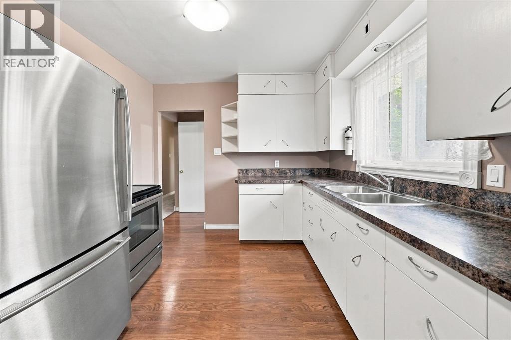 3606 55 Avenue, Red Deer, Alberta  T4N 4N2 - Photo 7 - A2328261