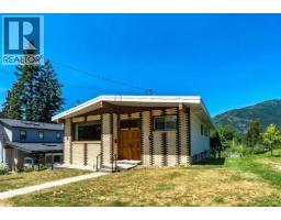 205 Innes Street, Nelson, British Columbia