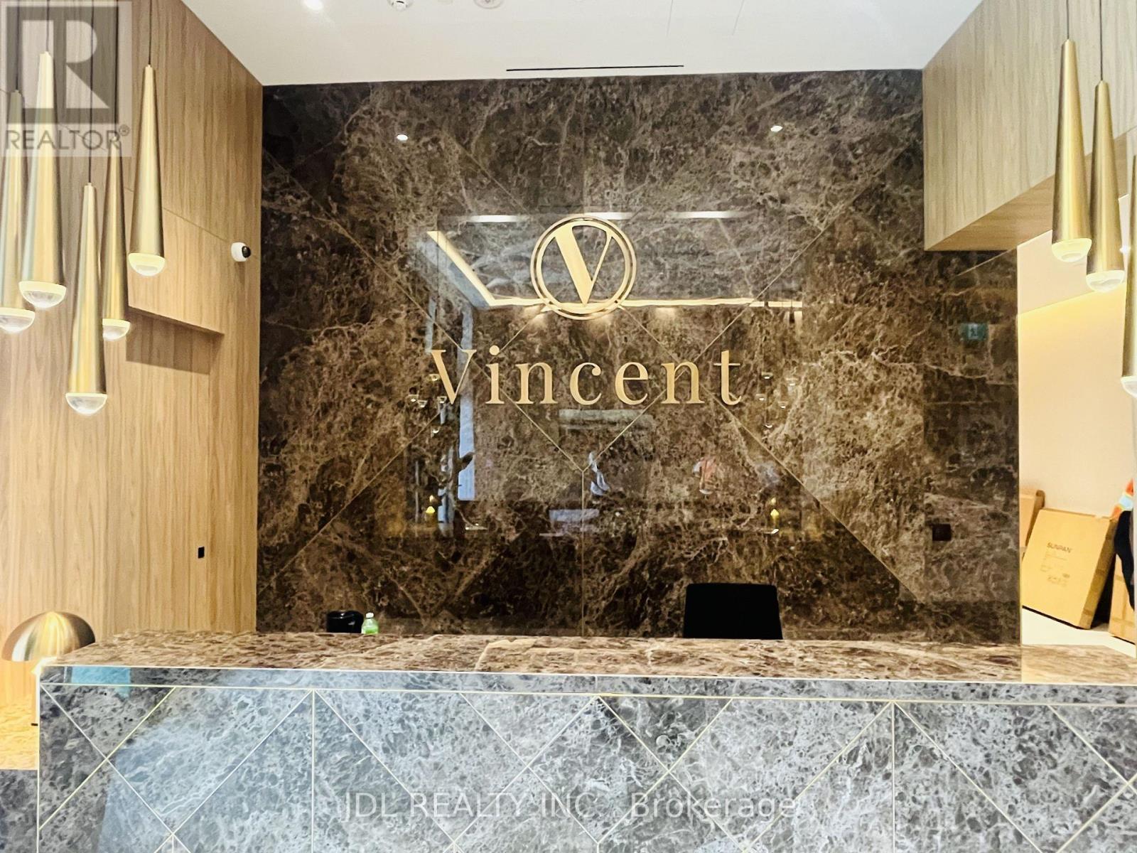 407 - 21 MEADOWDALE ROAD, Vaughan (Vaughan Corporate Centre)