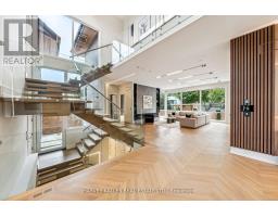 139 NEWTON DRIVE, Toronto, Ontario