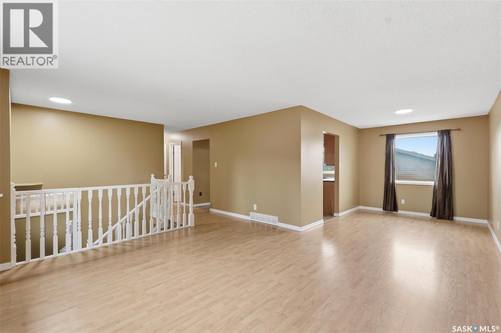 210 Laval Crescent, Saskatoon, Saskatchewan  S7H 4N7 - Photo 10 - SK042674