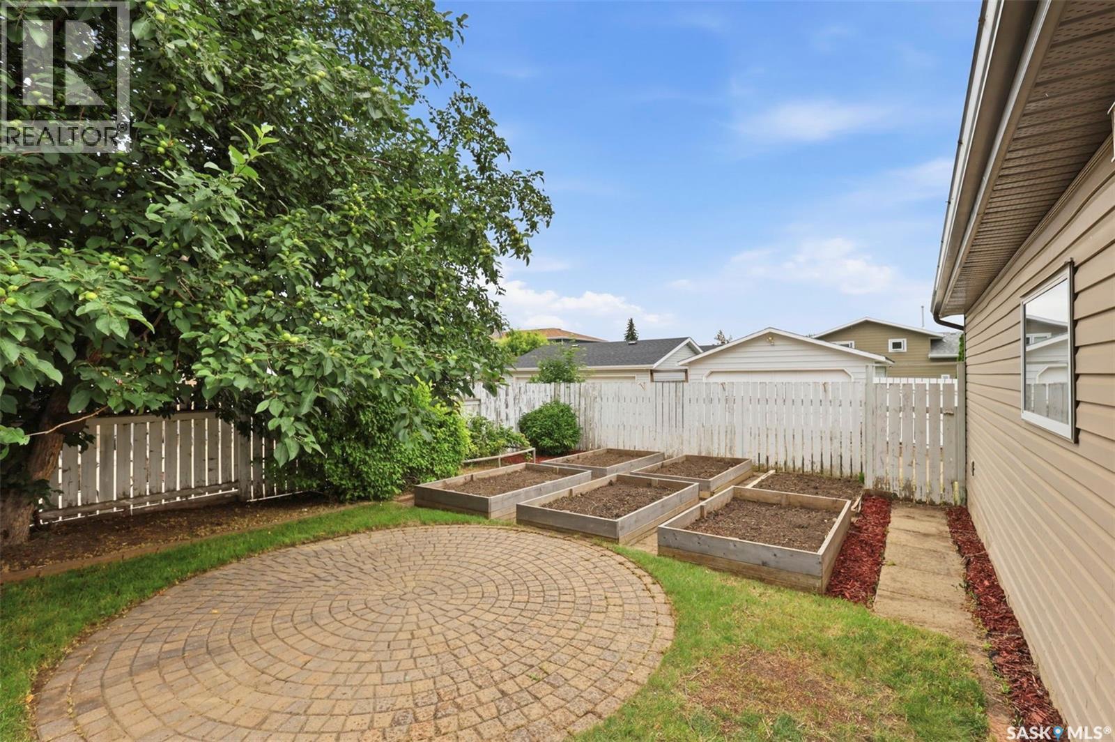 210 Laval Crescent, Saskatoon, Saskatchewan  S7H 4N7 - Photo 40 - SK042674