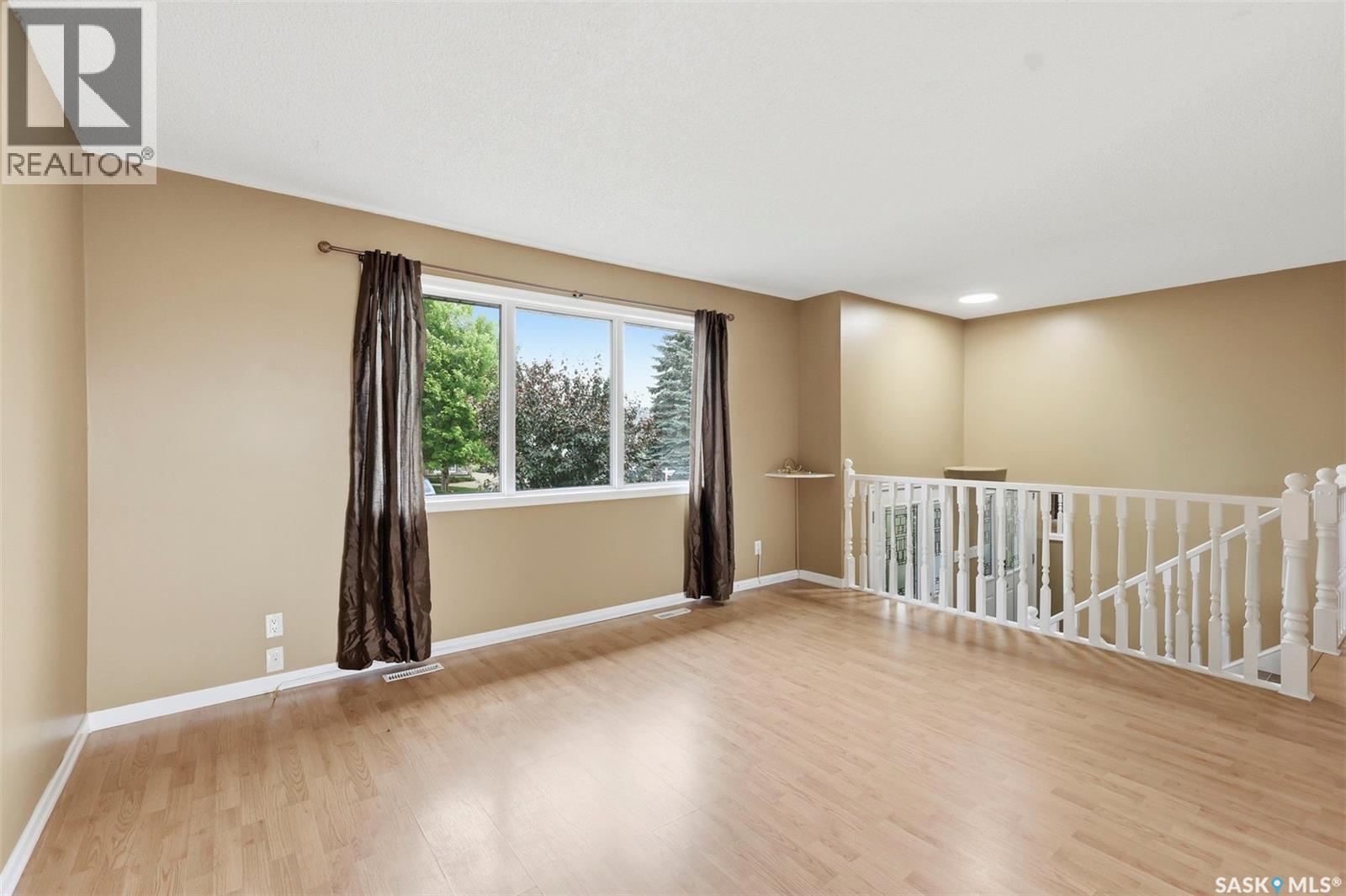210 Laval Crescent, Saskatoon, Saskatchewan  S7H 4N7 - Photo 9 - SK042674