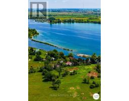 40 FISHERMAN'S COVE LANE, Frontenac Islands, Ontario