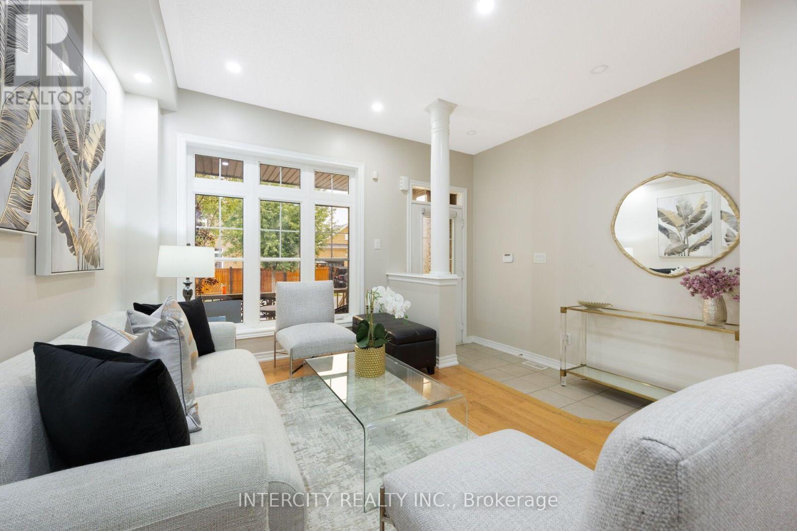 162 Holmes Crescent, Milton, Ontario  L9T 0V9 - Photo 12 - W13573238