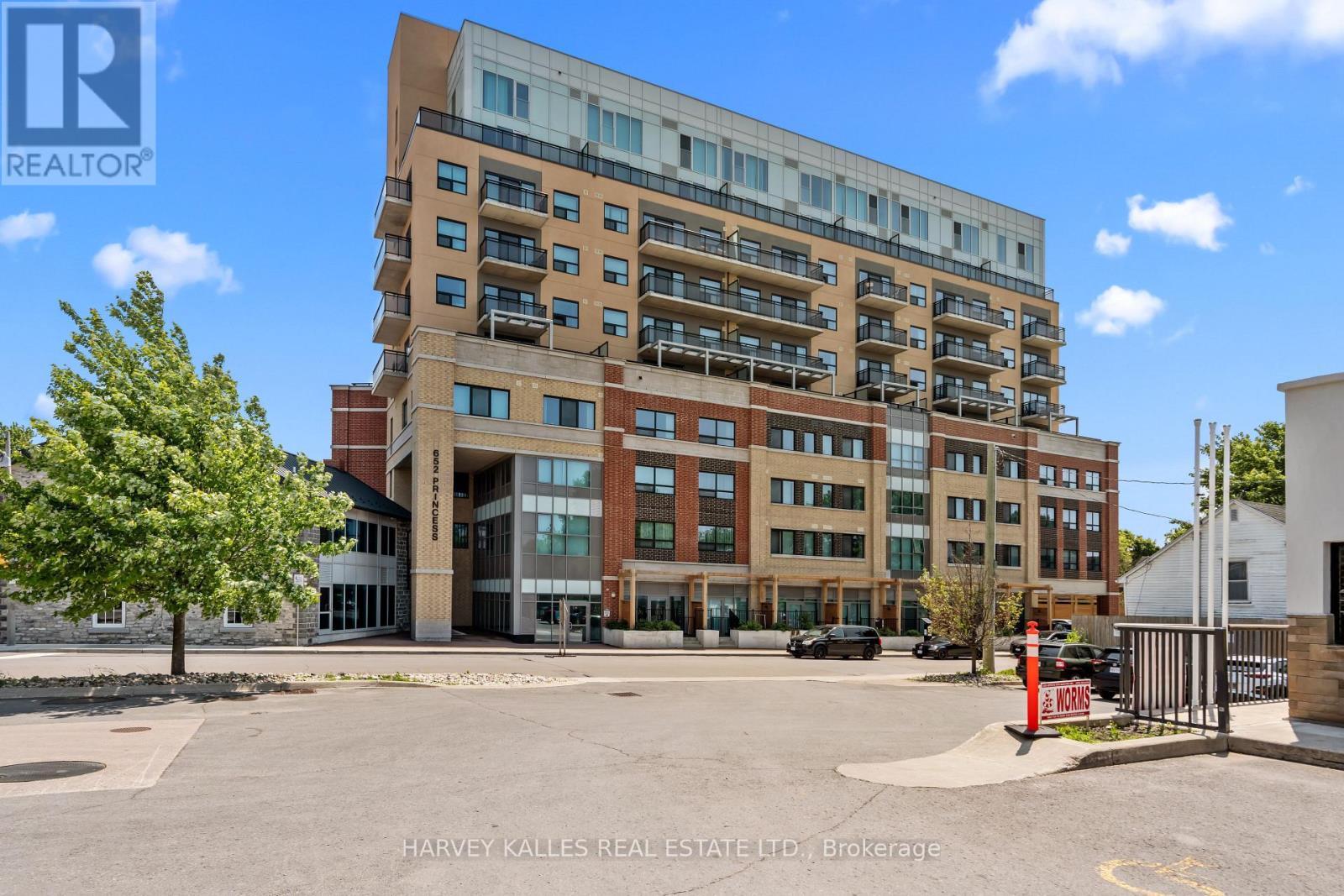 237 - 652 PRINCESS STREET, Kingston (Central City East)
