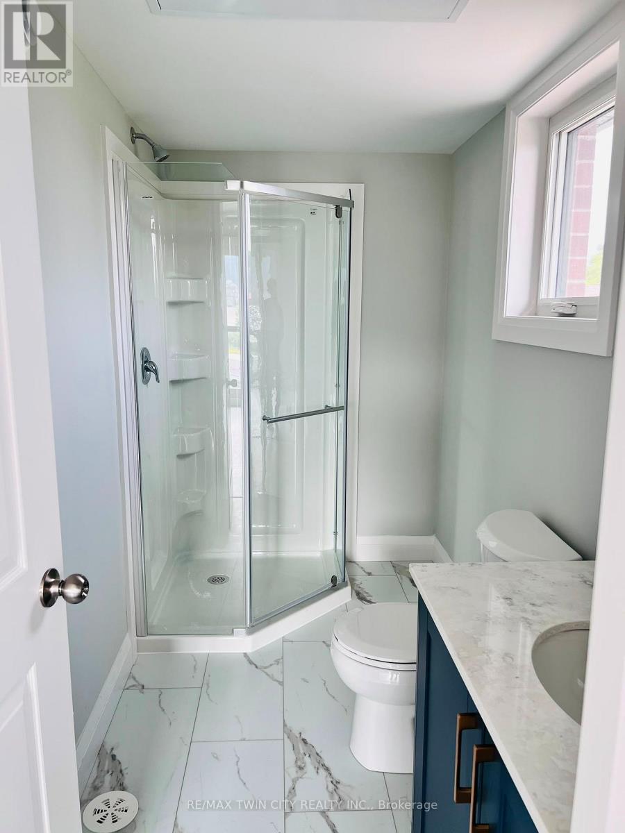 3 - 10 South Creek Drive, Kitchener, Ontario  N2P 2R3 - Photo 5 - X13573304