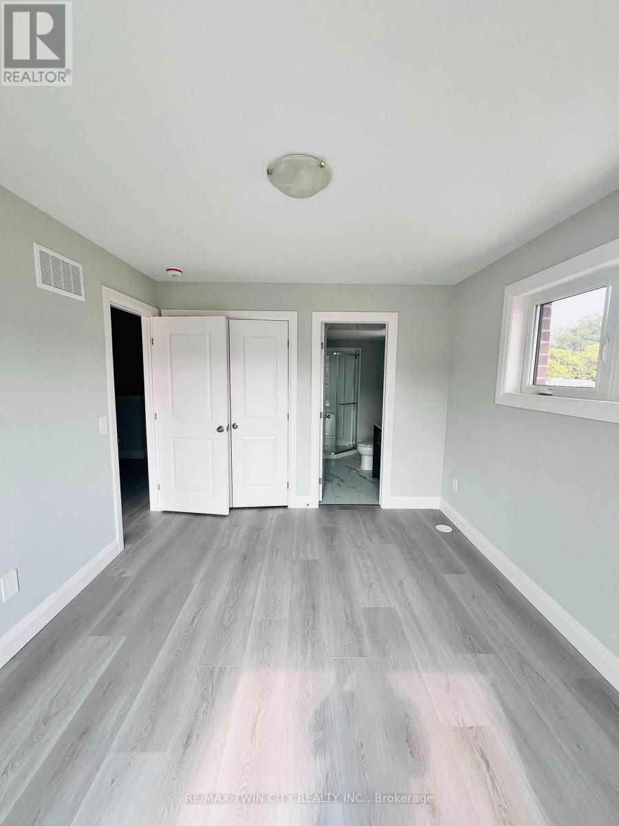 3 - 10 South Creek Drive, Kitchener, Ontario  N2P 2R3 - Photo 6 - X13573304