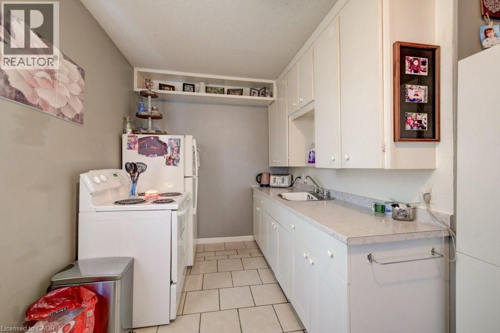 30 Foell Street, Baden, Ontario  N3A 2L2 - Photo 24 - 40845007