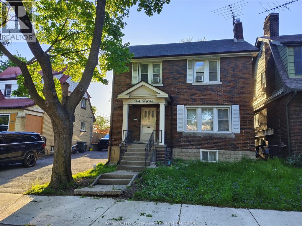 3046 Alexander Unit# Upper, Windsor, Ontario  N9C 1G5 - Photo 1 - 26017136