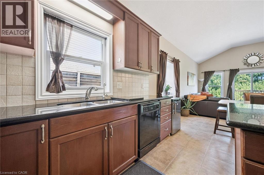 473 Woodbine Avenue, Kitchener, Ontario  N2R 0A6 - Photo 12 - 40848587
