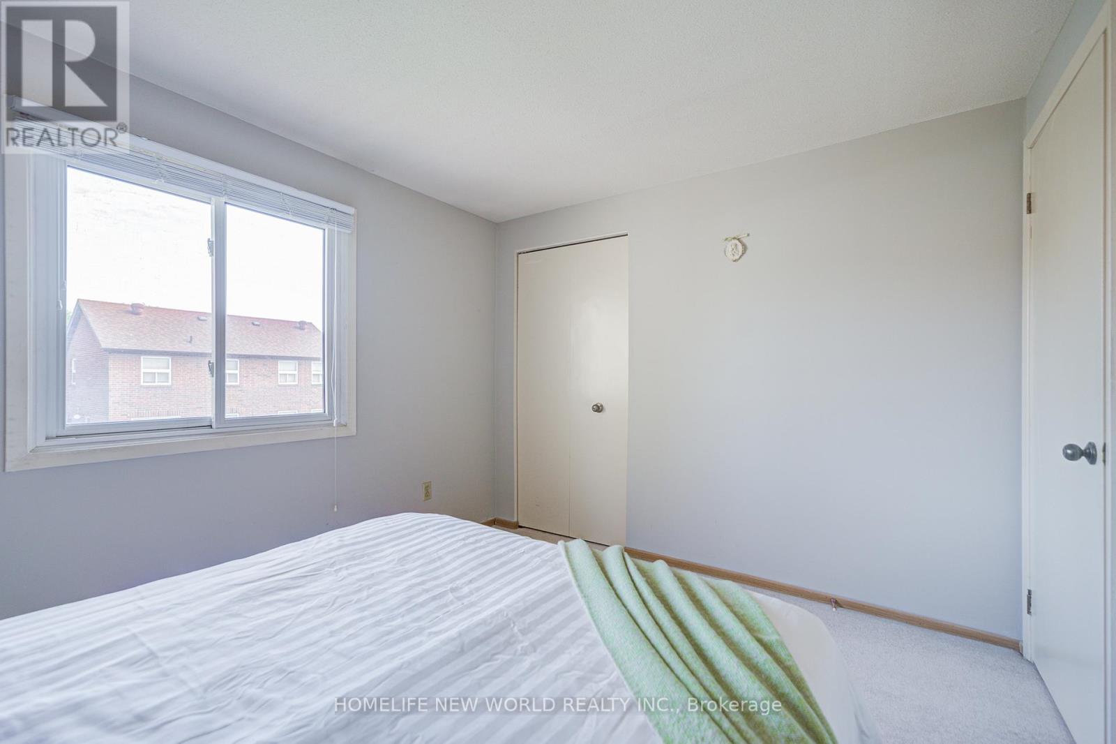 129 Sandyhook Square, Toronto, Ontario  M1W 3N6 - Photo 37 - E13461216