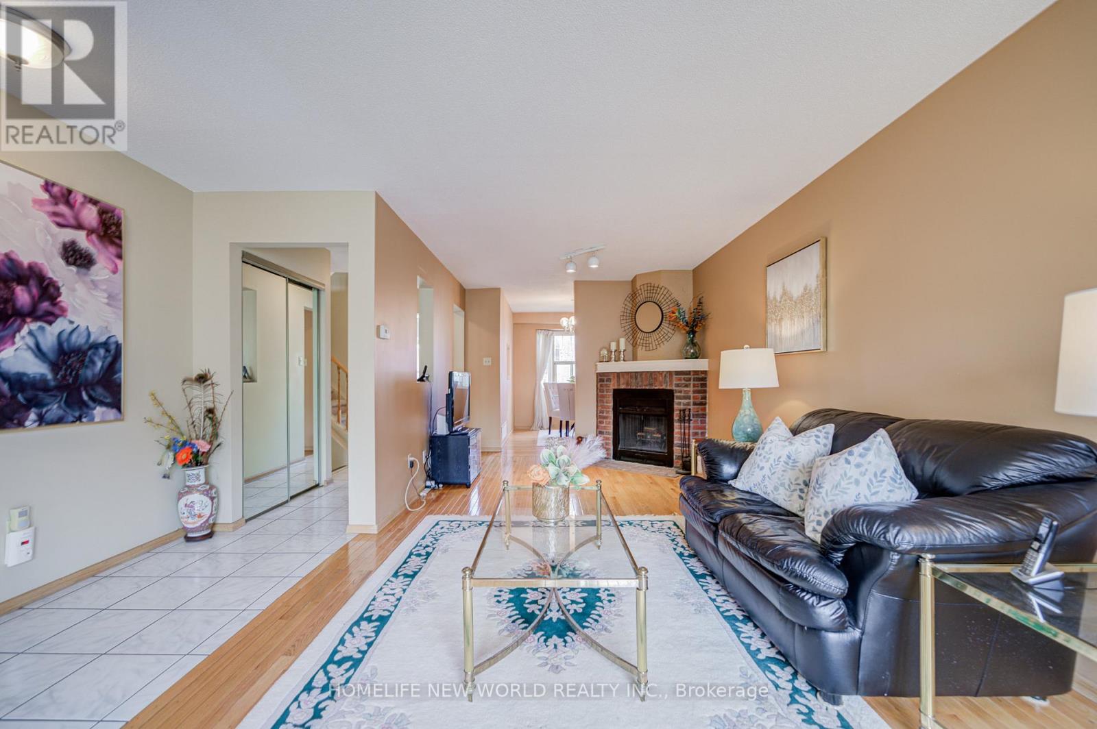 129 Sandyhook Square, Toronto, Ontario  M1W 3N6 - Photo 4 - E13461216