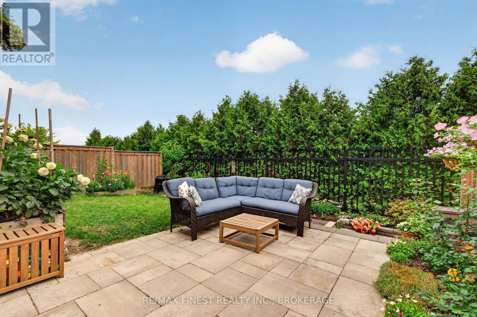 28 Park Crescent, Loyalist, Ontario  K7N 0C2 - Photo 25 - X13573398