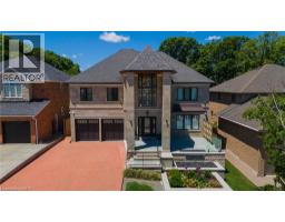 76 ADRIATIC Boulevard, Hamilton, Ontario
