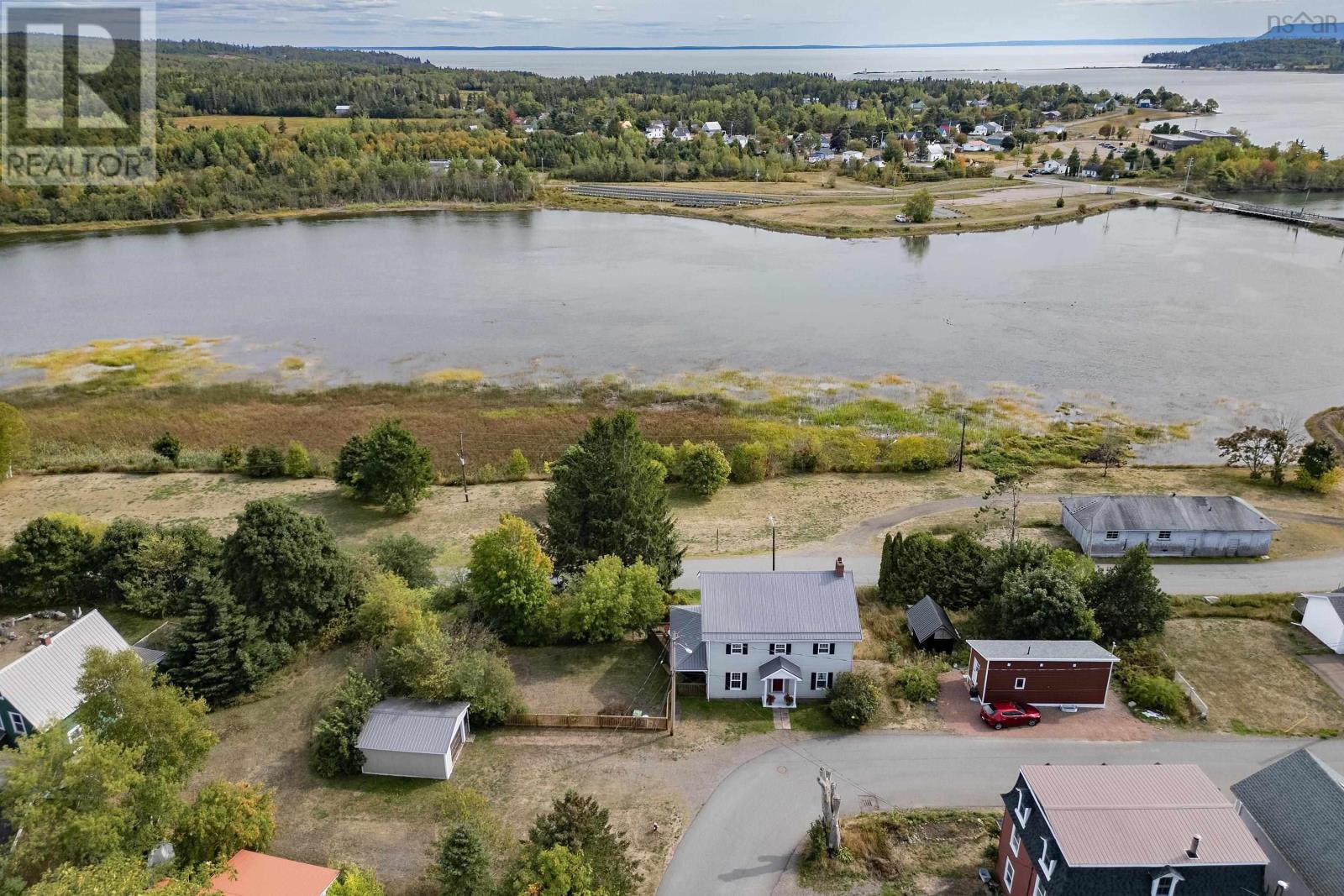 100 Spring Street, Parrsboro, Nova Scotia  B0M 1S0 - Photo 3 - 202522976