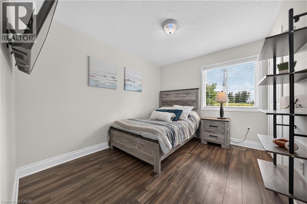 72 Swift Crescent, Cambridge, Ontario N1P 1J9 - Photo 32 - 40847390