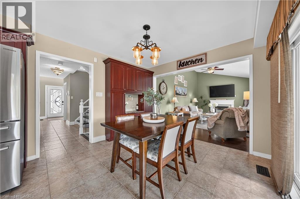 72 Swift Crescent, Cambridge, Ontario N1P 1J9 - Photo 12 - 40847390