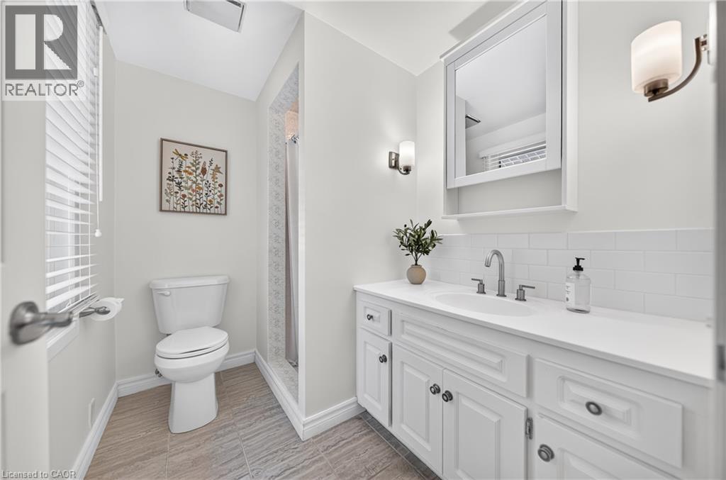 337 Marlowe Drive, Waterloo, Ontario  N2L 5A5 - Photo 30 - 40848404