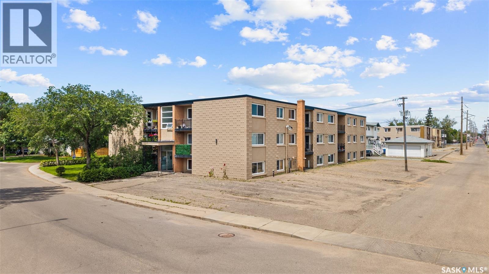 21 2620 5th Avenue N, Regina, Saskatchewan  S4R 5E5 - Photo 3 - SK042818
