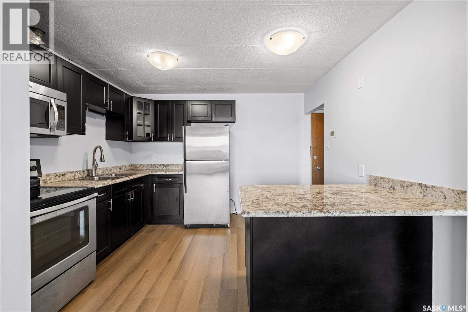 21 2620 5th Avenue N, Regina, Saskatchewan  S4R 5E5 - Photo 8 - SK042818