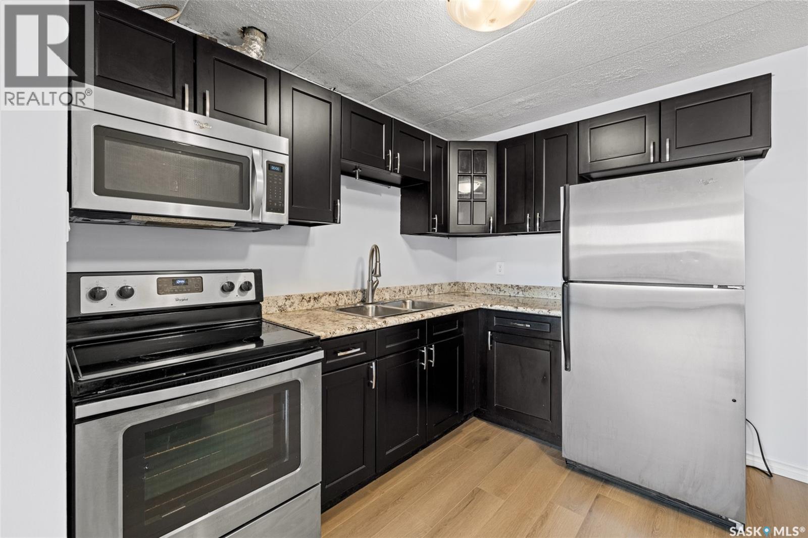 21 2620 5th Avenue N, Regina, Saskatchewan  S4R 5E5 - Photo 9 - SK042818