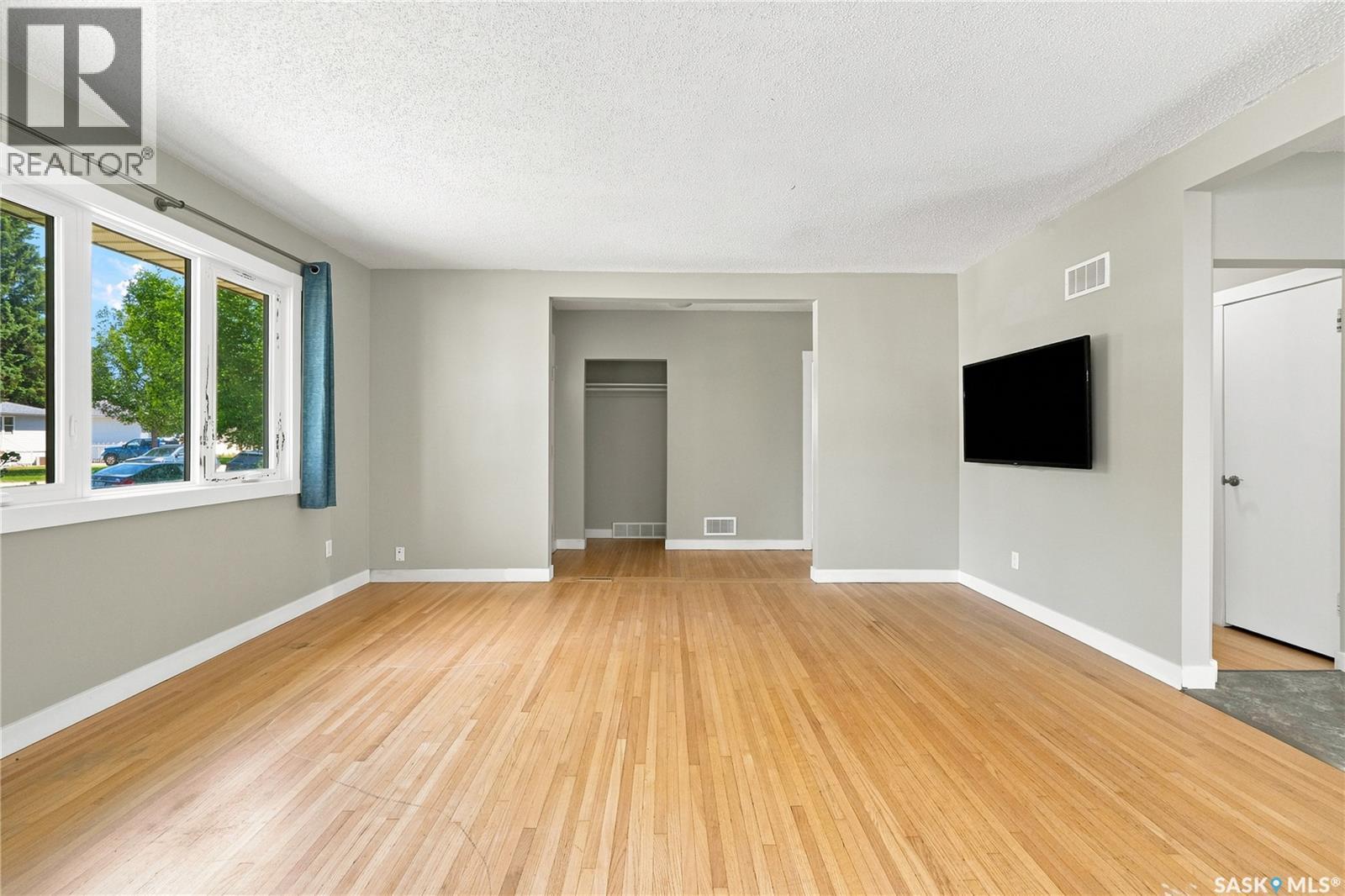1116 Ewart Avenue, Saskatoon, Saskatchewan  S7H 2K3 - Photo 6 - SK042699