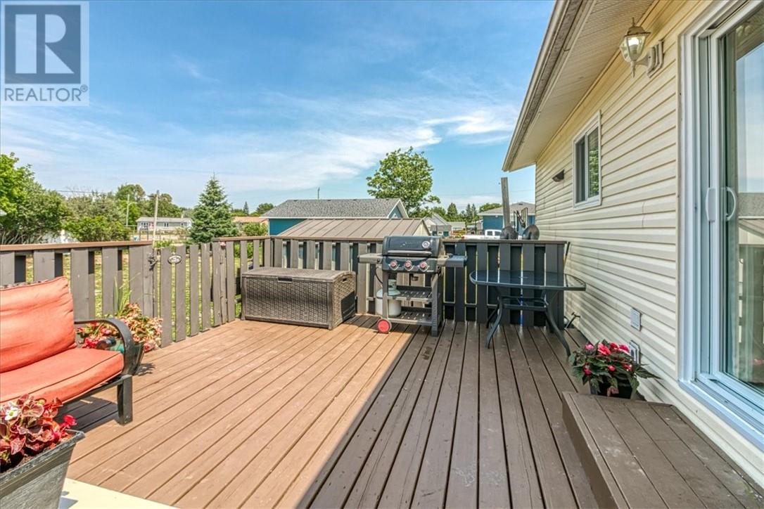 168 Rita Street, Chelmsford, Ontario  P0M 1L0 - Photo 6 - 2129224