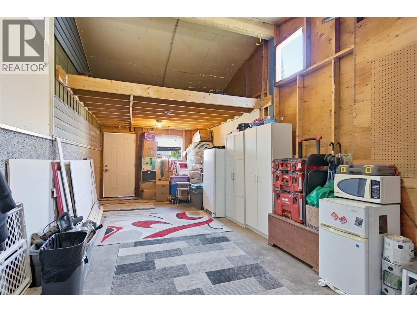Listing image 38