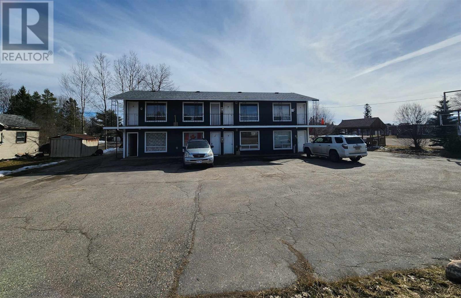 859 Trunk Rd, Sault Ste. Marie, Ontario  P6A 3T3 - Photo 8 - SM260585