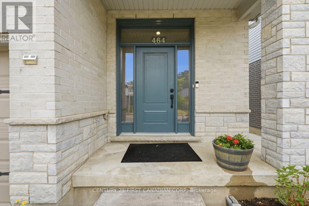 464 Jessica Way Road, London North, Ontario  N6H 5L4 - Photo 2 - X13573594