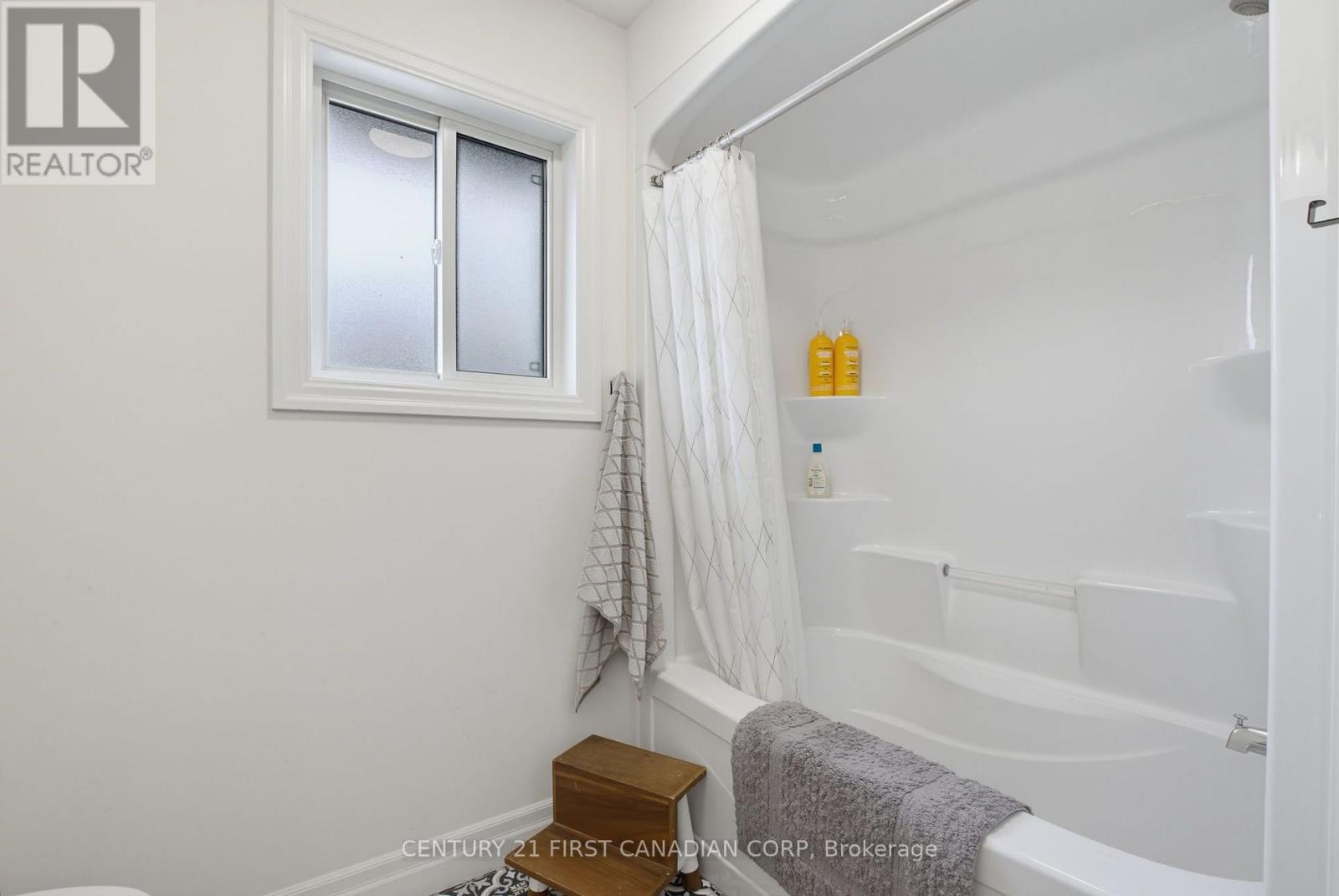 71 Renaissance Drive, St. Thomas, Ontario  N5R 0K1 - Photo 10 - X13573614