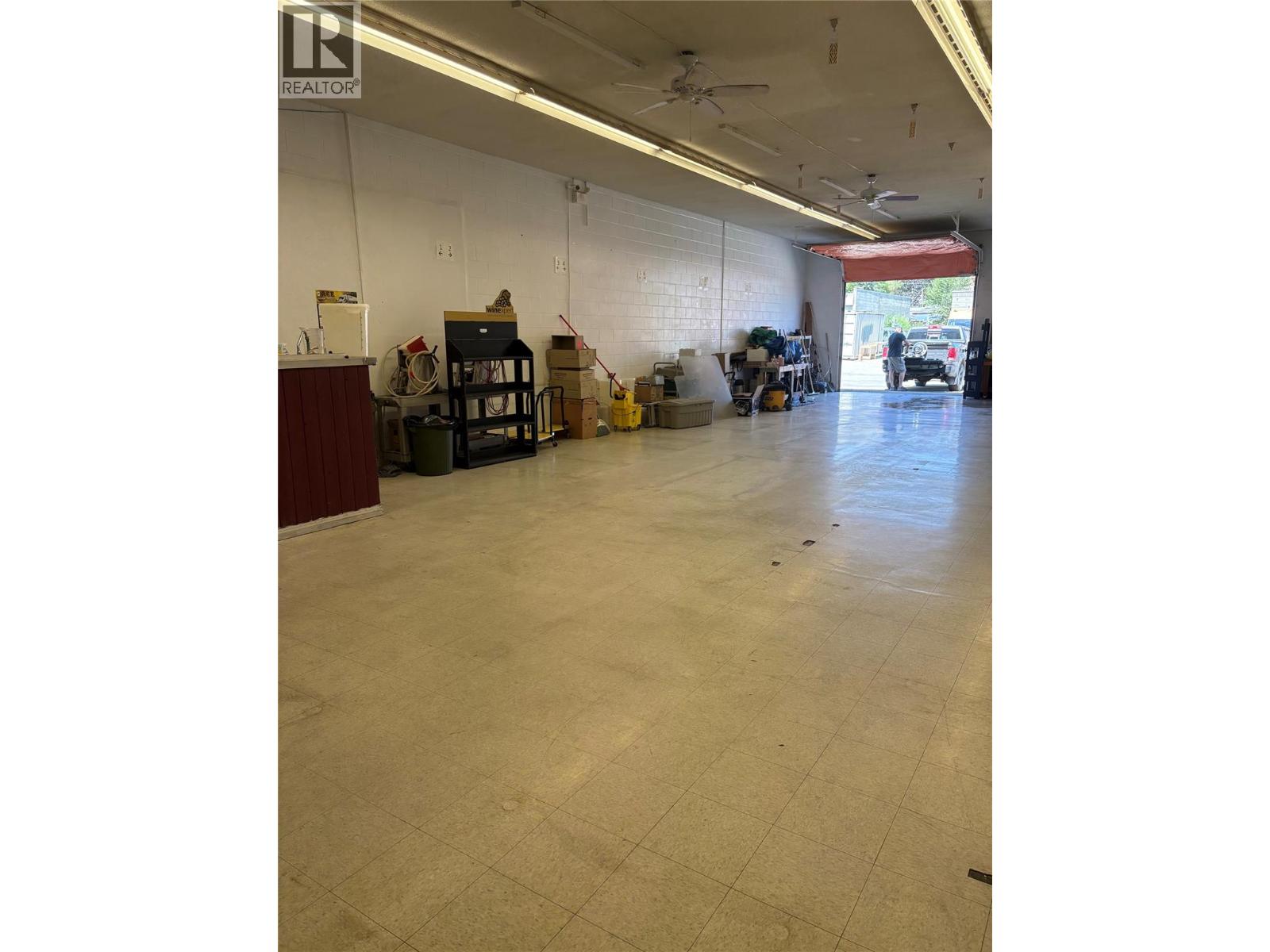 Listing image 41