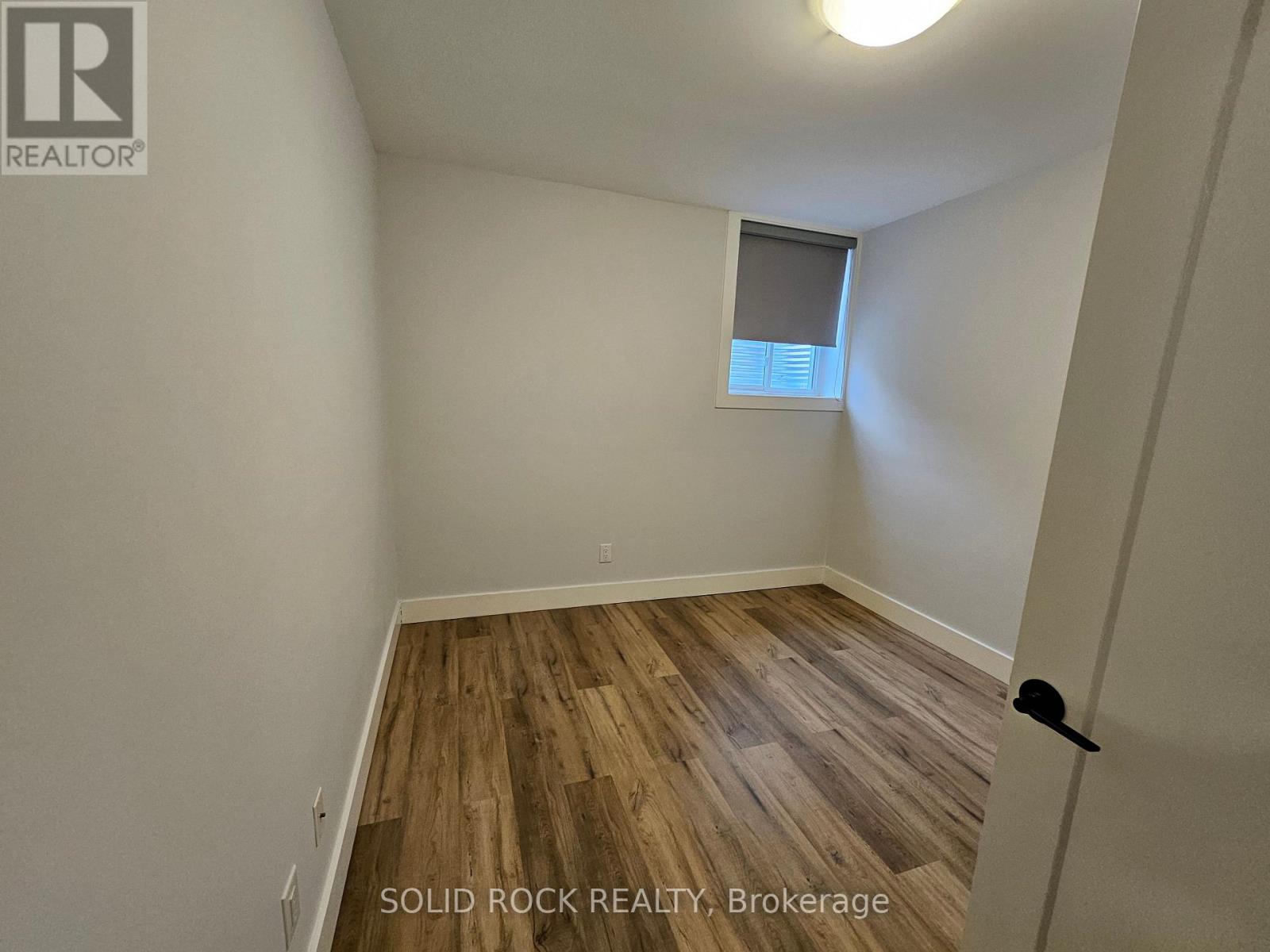 846 Alpine Avenue, Ottawa, Ontario  K2B 5R6 - Photo 2 - X13573478