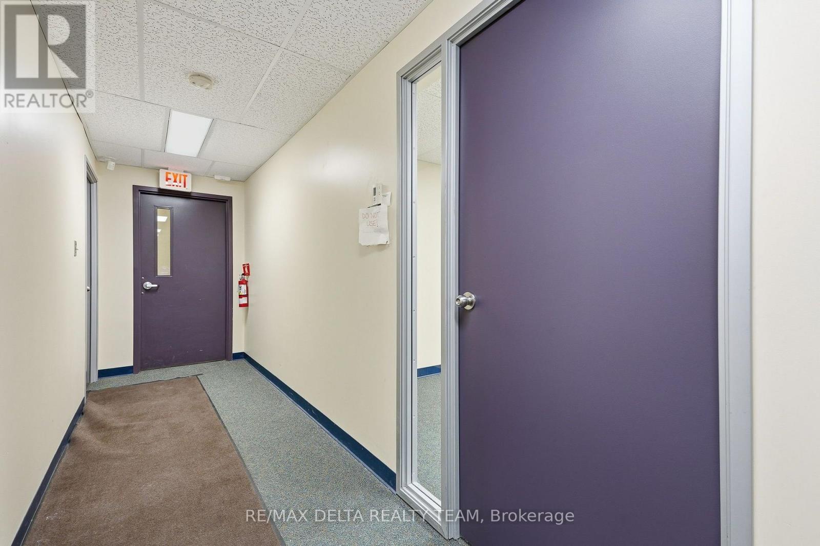 784 Taylor Creek Drive, Ottawa, Ontario  K1C 1T1 - Photo 5 - X13573512