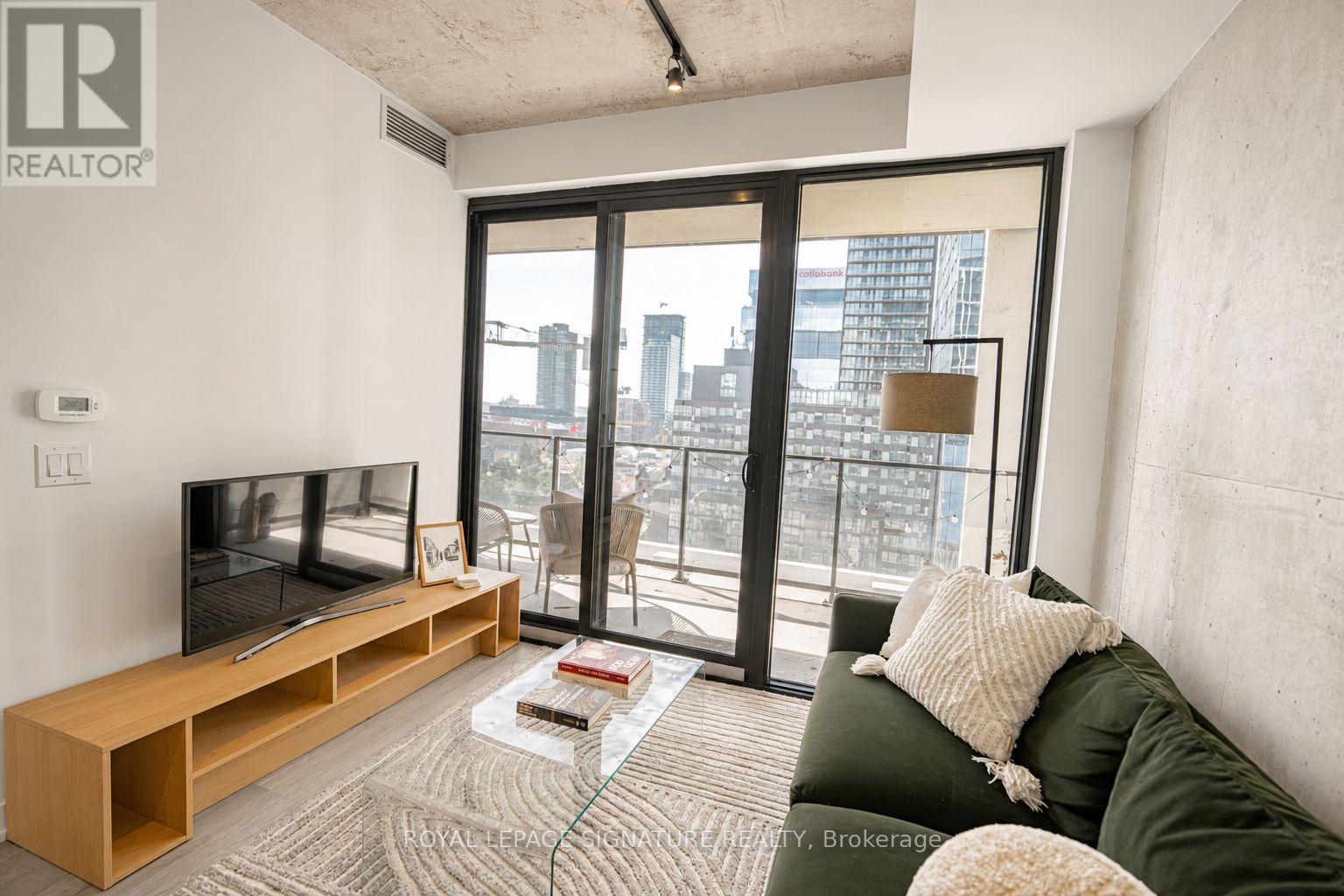 1005 - 55 Ontario Street, Toronto, Ontario  M5A 0T8 - Photo 2 - C13573562