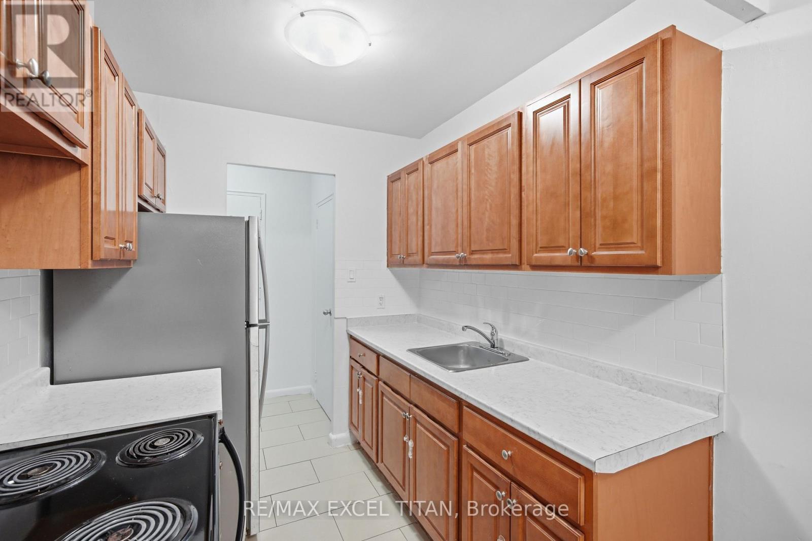 107 - 2895 Bathurst Street, Toronto, Ontario M6H 3A8 - Photo 17 - C13573646
