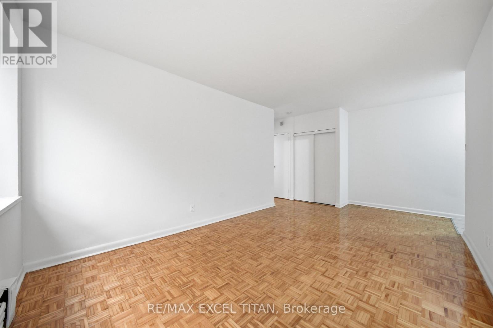 107 - 2895 Bathurst Street, Toronto, Ontario M6H 3A8 - Photo 5 - C13573646