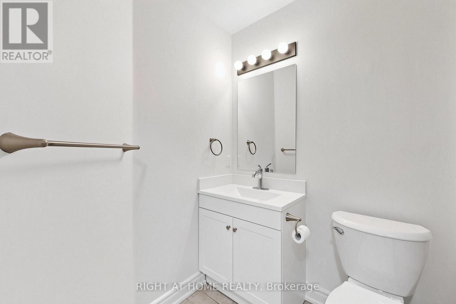 22 Foxtail Ridge, Newmarket, Ontario  L3X 1Z6 - Photo 25 - N13573508
